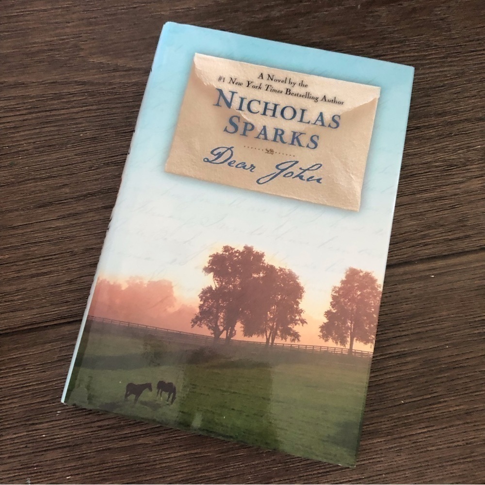 Dear John by: Nicholas Sparks hardback book